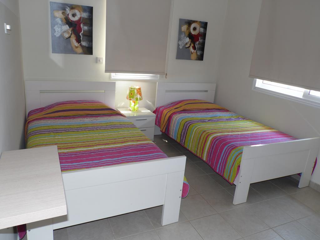 Villa Florie Protaras Kamer foto