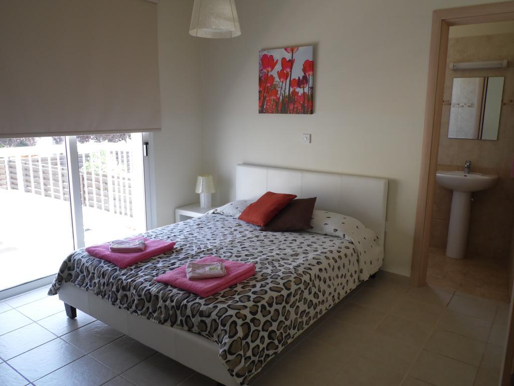Villa Florie Protaras Kamer foto